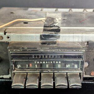 Working/Tested 1969 Oldsmobile Cutlass 442 Hurst F85 Delco AM Radio 93APB1 - OEf